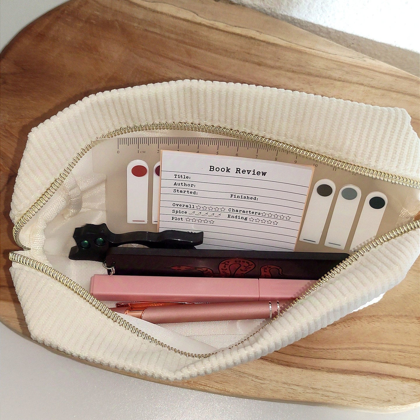 Trousse beige